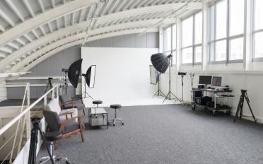 Bureau - image - 1