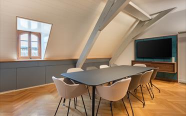 Office - image - 8