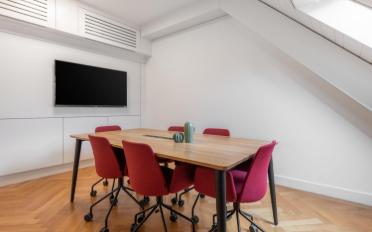 Office - image - 8