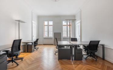 Office - image - 1