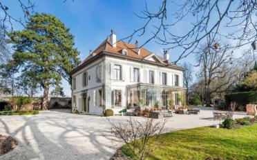 Maison 19 pièces - image - 1