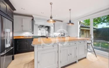 Maison 8.5 pièces - image - 7