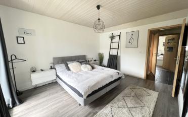 Reihenfamilienhaus 6.5 Zimmer - image - 4