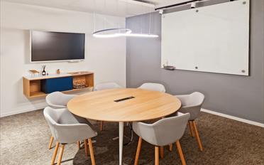 Office - image - 8