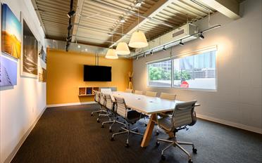 Office - image - 10