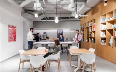 Bureau - image - 15
