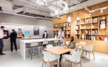 Office - image - 9
