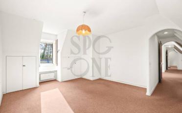 Single house 14 rooms - image - 10