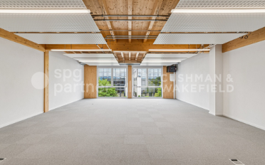 Commercial - image - 10