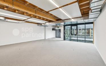 Commercial - image - 4