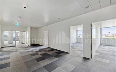 Office - image - 10