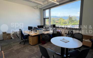 Office - image - 4
