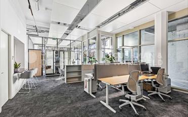 Office - image - 7