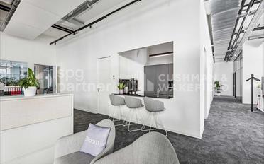 Bureau - image - 10