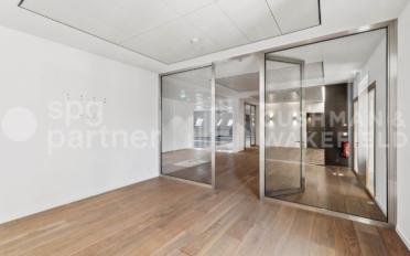Office - image - 4