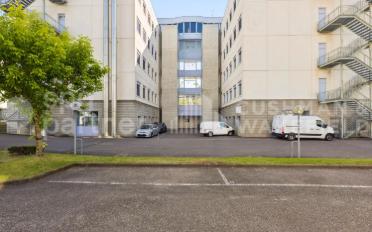 Commercial - image - 12
