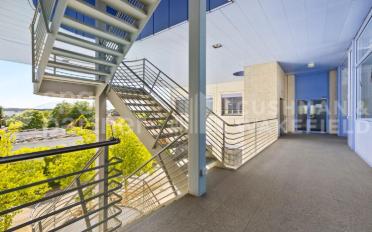 Commercial - image - 10