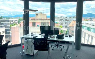 Bureau - image - 8