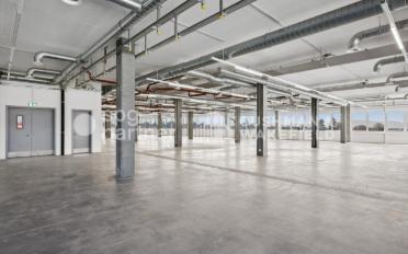 Commercial - image - 4