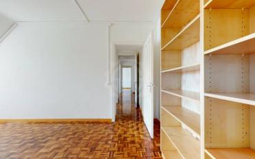 Office - image - 6