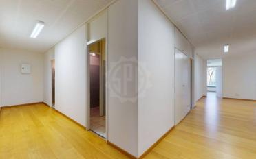 Office - image - 7