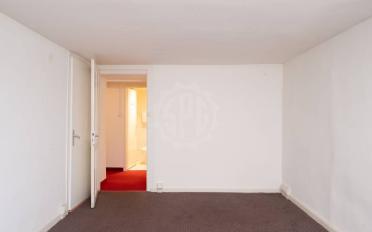 Office - image - 5