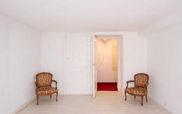 Office - image - 3