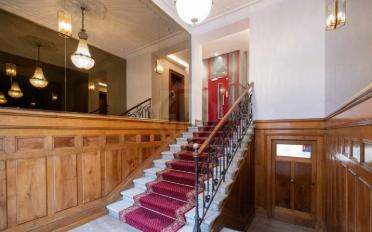 Office - image - 11