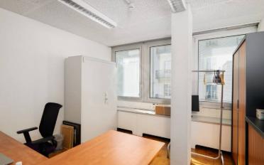 Office - image - 7