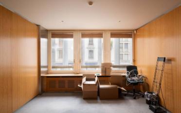 Bureau - image - 11