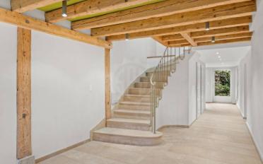 Maison 9 pièces - image - 1