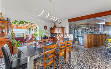 Einfamilienhaus 6.5 Zimmer - image - 4