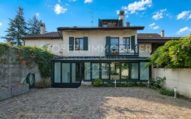 Maison 8 pièces - image - 3