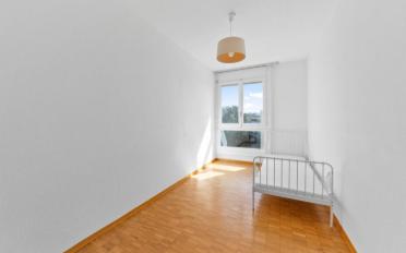 Apartment 6 rooms - image - 9