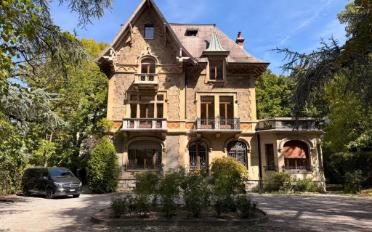 Villa 15 pièces - image - 1