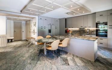 Apartment 6 rooms - image - 3
