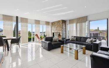 Einfamilienhaus 8.5 Zimmer - image - 7