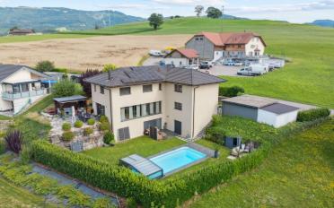 Einfamilienhaus 8.5 Zimmer - image - 12