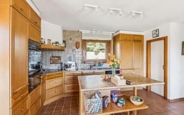 Einfamilienhaus 9.5 Zimmer - image - 4