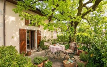 Apartment 8.5 rooms - image - 1