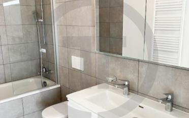 Apartment 4 rooms - image - 9