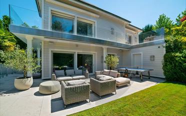 Single house 10 rooms - image - 5