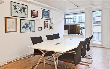 Office - image - 8
