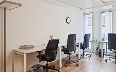 Office - image - 16