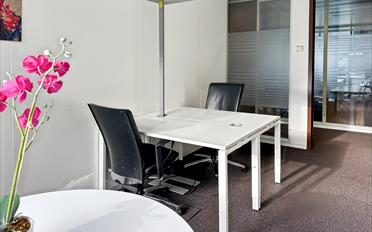 Office - image - 13