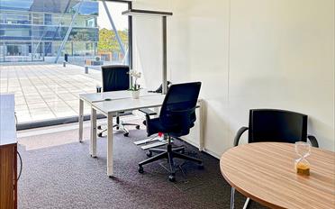 Office - image - 14