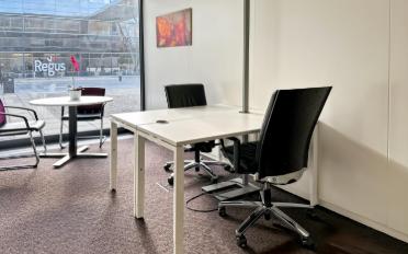 Office - image - 1