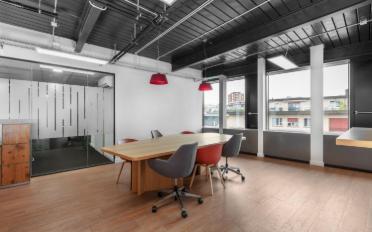 Office - image - 5