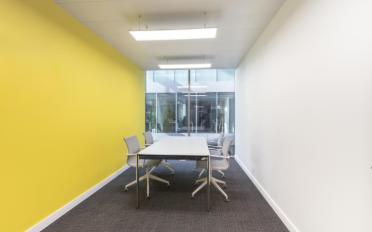 Office - image - 7