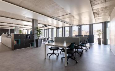Office - image - 4
